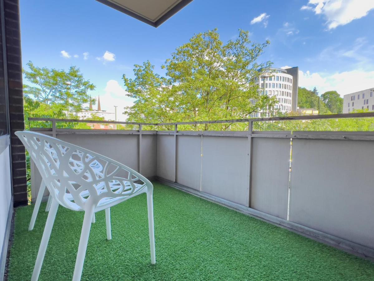 Home By Doni I Apartment An Der Kunsthalle I Parkplatz & Balkon Bielefeld Exterior foto