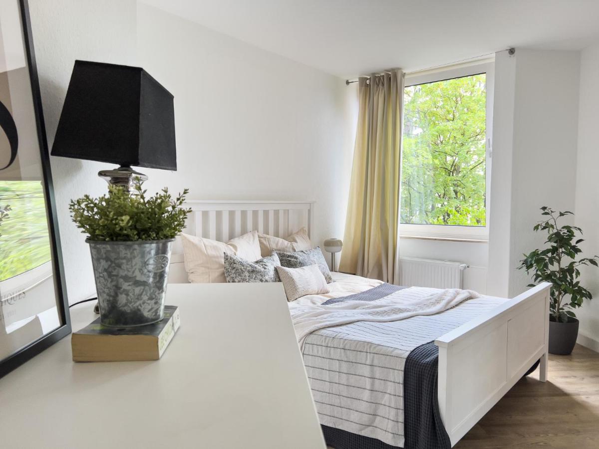Home By Doni I Apartment An Der Kunsthalle I Parkplatz & Balkon Bielefeld Exterior foto